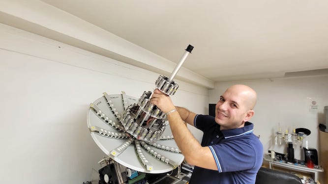 «Mi ispiro a Tesla e sogno il brevetto della vita»